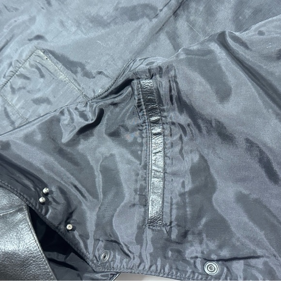 VINTAGE FMC BMW MOTORCYCLE LEATHER VEST WITH‎ COMMEMORATIVE PATCHES & PINS SZ 44 - Picture 12 of 13